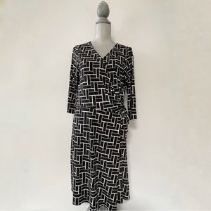 Ralph Lauren Chaps faux wrap dress black and white graphic design stretch